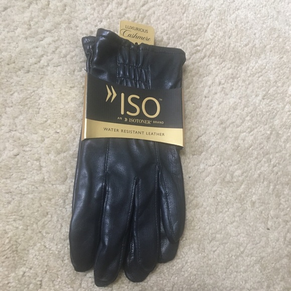isotoner Other - NWT ISO Leather Gloves Cashmere Lining Warm Medium